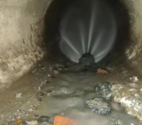 石碣镇市政管道清淤