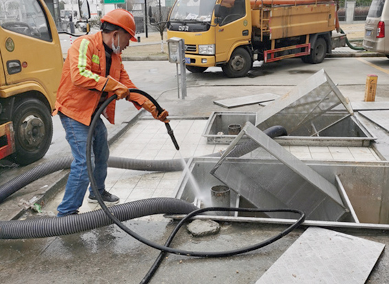 石碣镇隔油池清理